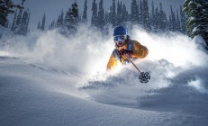 开云体育在线-从法拉盛到都灵，梅德韦杰夫的战术进化与团队领导力重塑