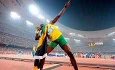 开云官方app入口-跨界狂想，当牙买加短跑军团征服阿尔卑斯，拉什福德在F1银箭中接管街道赛