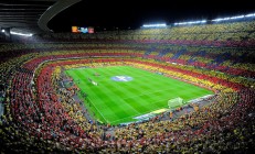 开云体育-英超争冠之夜，伦纳德存在感拉满，当体育的戏剧性跨越时空共振