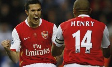 开云在线直播-当公牛狂胜上海队成为序曲，乔治在东决关键战中的接管艺术