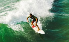 开云官方app入口-罗马鏖战曼联，逆境中卡塞米罗扛起全队的铁血史诗