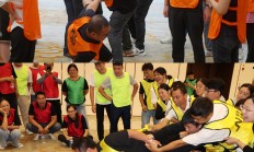 开云官方app入口-球队在比赛中展现团队合作力量