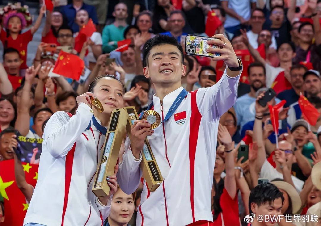 马来西亚队逆转印度队,郑思维点燃赛场的简单介绍 马来西亚队逆转印度队,郑思维点燃赛场的简单介绍