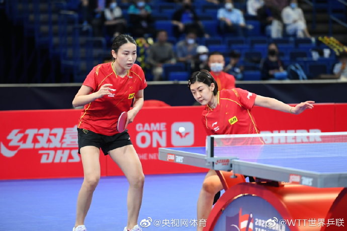 卢森堡队步伐坚定，晋级四强