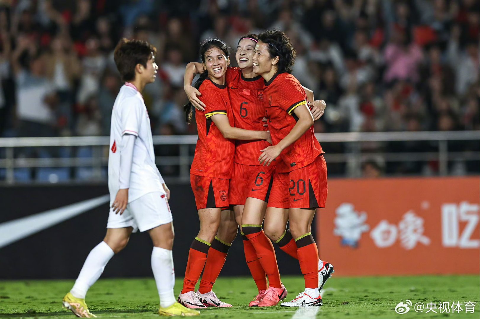 世界女足比赛中中国队勇夺冠军