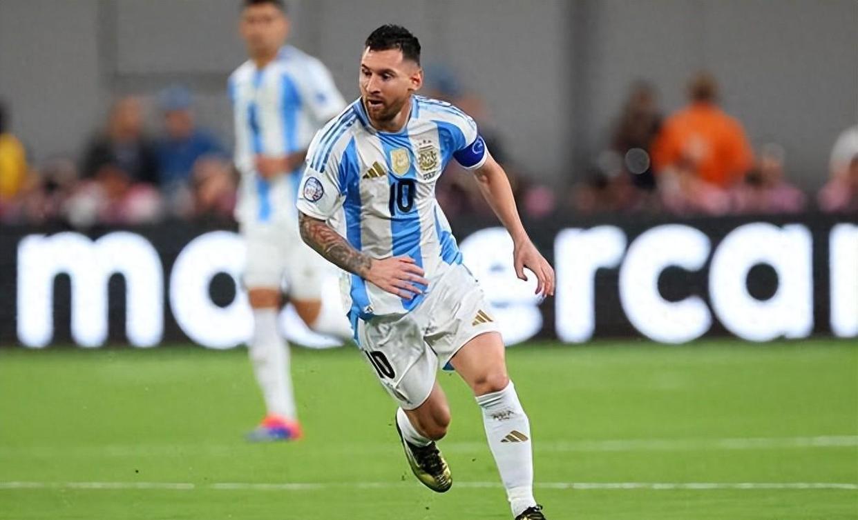 包含梅西独中三元火力全开，助巴塞罗那大胜的词条