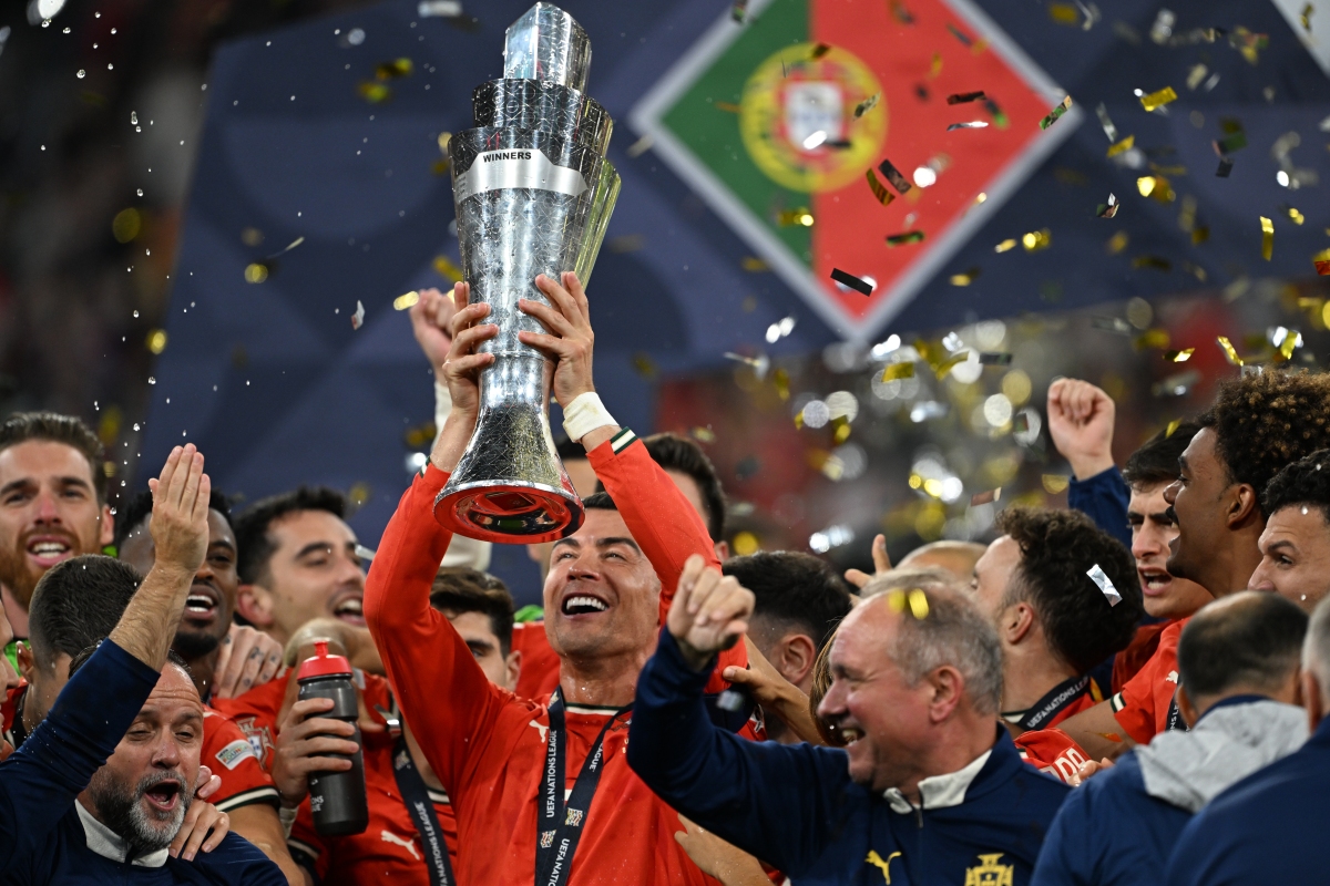 冲刺冠军！欧预赛热门争夺角逐紧张的简单介绍