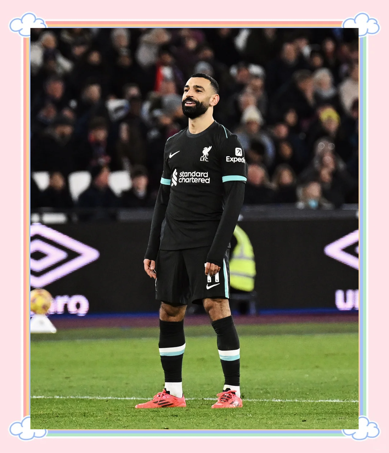 利物浦大胜对手,锁定小组第一 利物浦大胜对手,锁定小组第一