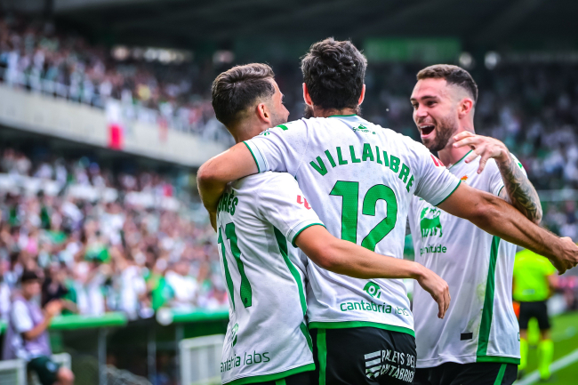 拉科鲁尼亚联赛不败,实力逐渐崭露头角的简单介绍 拉科鲁尼亚联赛不败,实力逐渐崭露头角的简单介绍