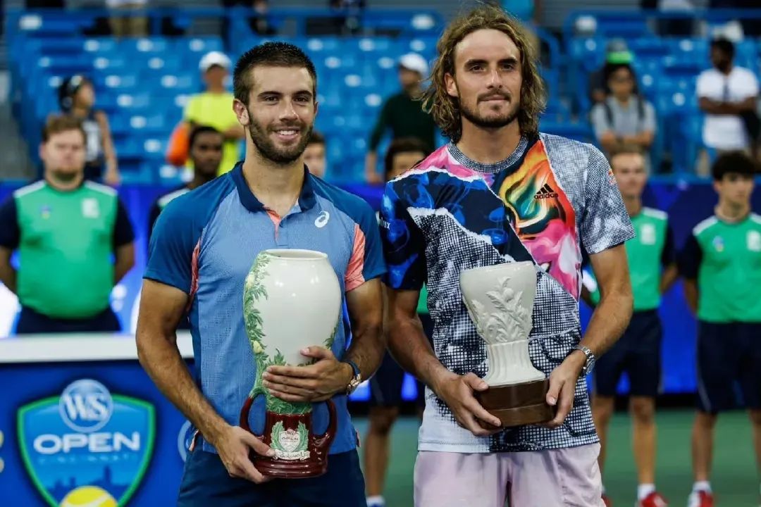 联合杯鏖战美网，西西帕斯带队取胜