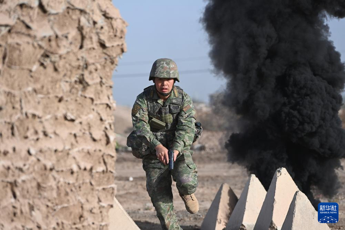 进攻手段多样化，打破对手防线